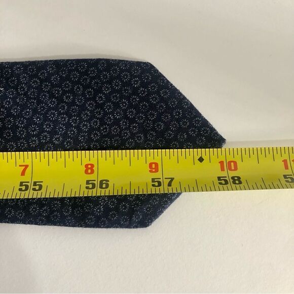 Ernest Alexander Navy Skinny Necktie - Picture 7 of 7